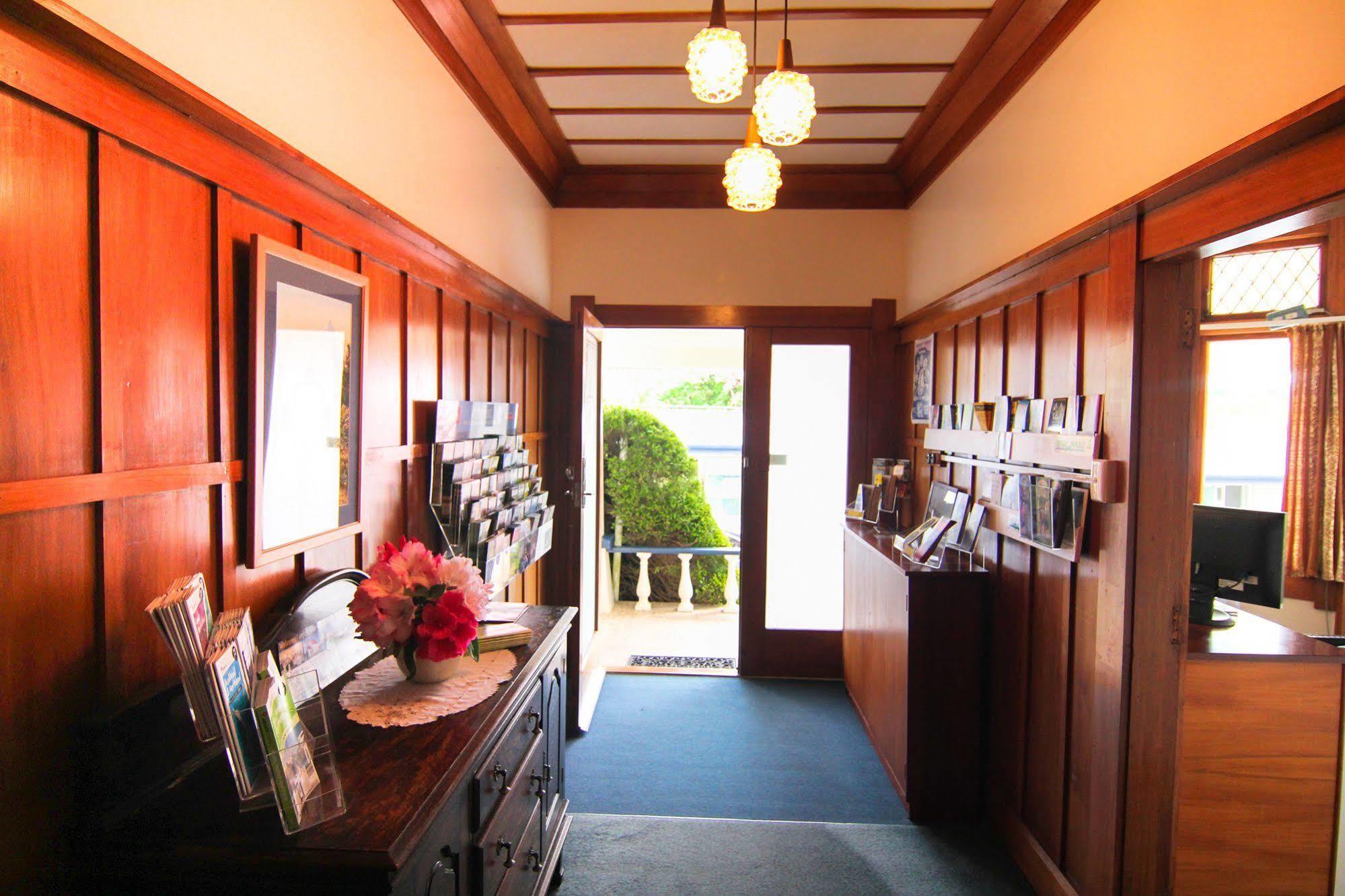 Broadway Lodge Motel ストラトフォード エクステリア 写真